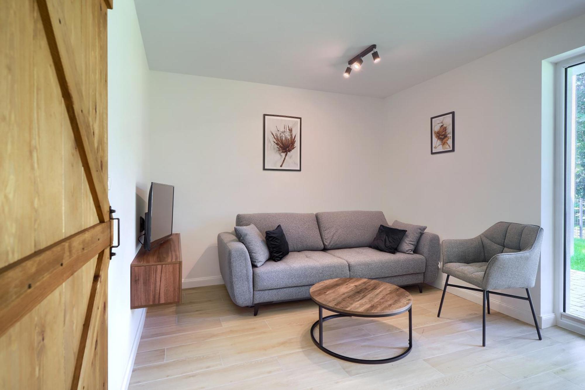 Apartamenty 7 Debow Nad Morzem Pleśna Екстериор снимка